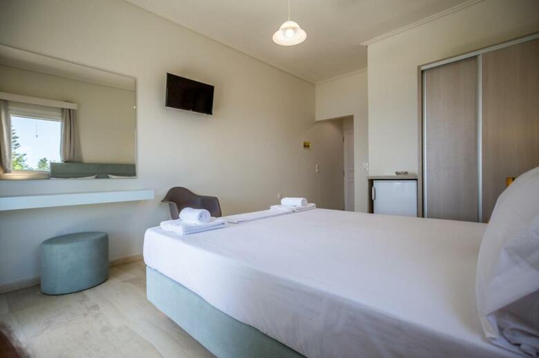 Hotel Blue Horizon Studios