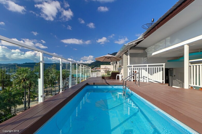 Modern Living Hotel