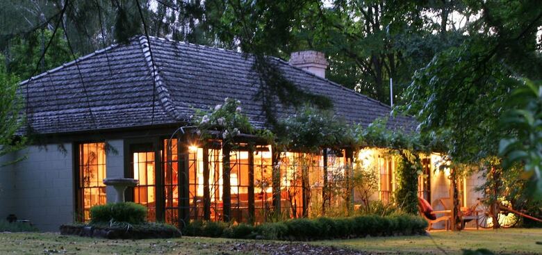 Bed & Breakfast Riverhouse At Howqua Dale