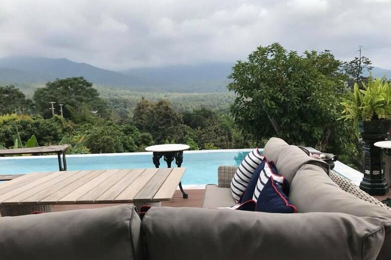 Villa Chantra Khiri Chalet Chiang Mai