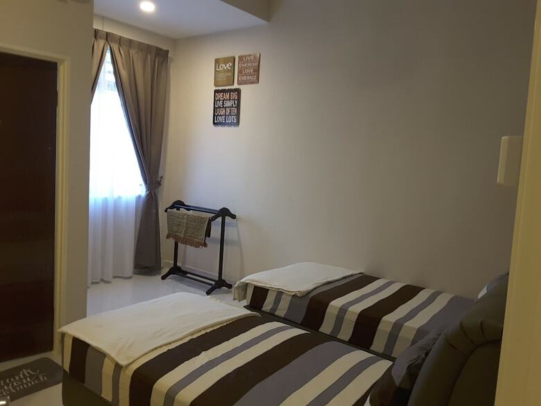 Laman Kurnia Holiday House