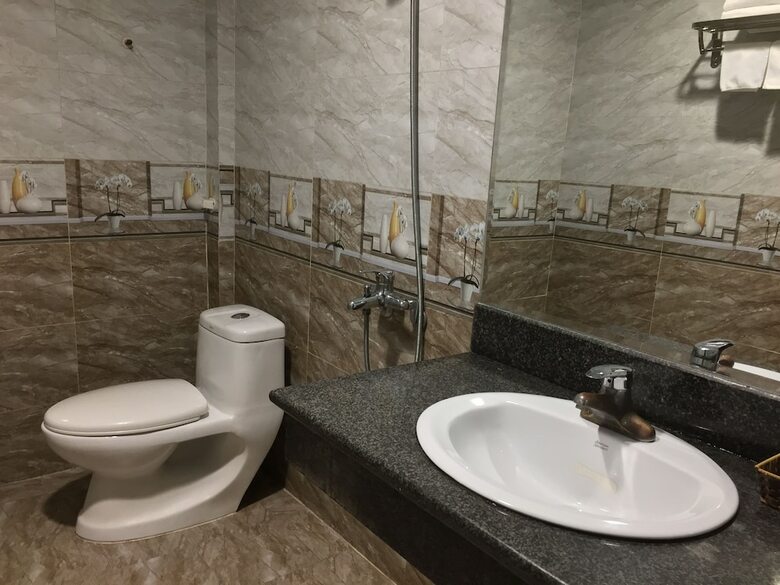 Bambou Hotel Halong