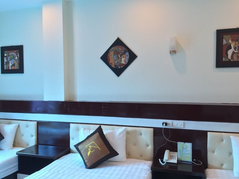 Bambou Hotel Halong