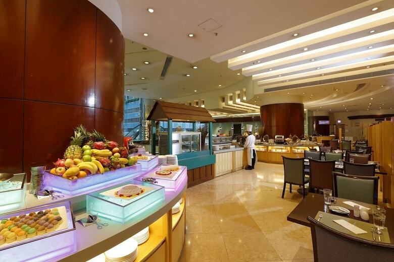 Hotel B P International
