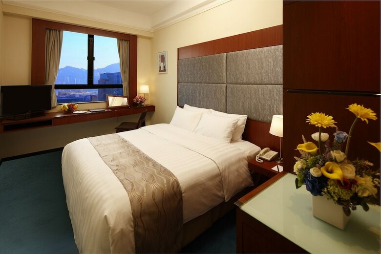 Hotel B P International