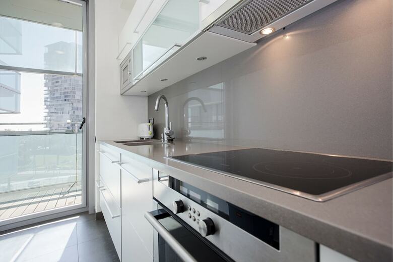 Apartamentos Unique Rentals - Seafront Lux Suite