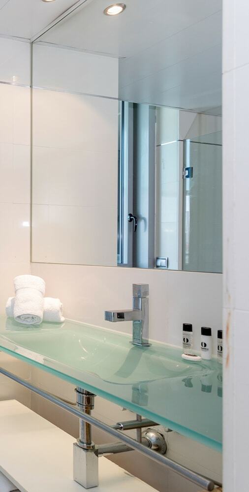 Apartamentos Unique Rentals - Seafront Lux Suite