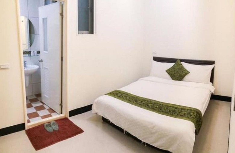 Hotel Ola House