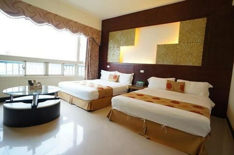 Hotel Ola House