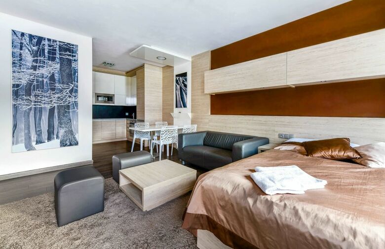Aparthotel Hotel Pecr Well