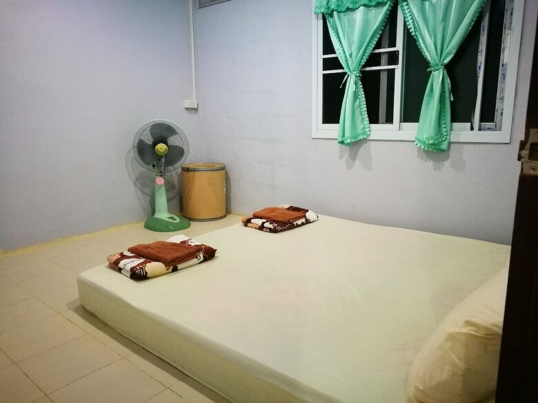 Hotel Kru Guesthouse