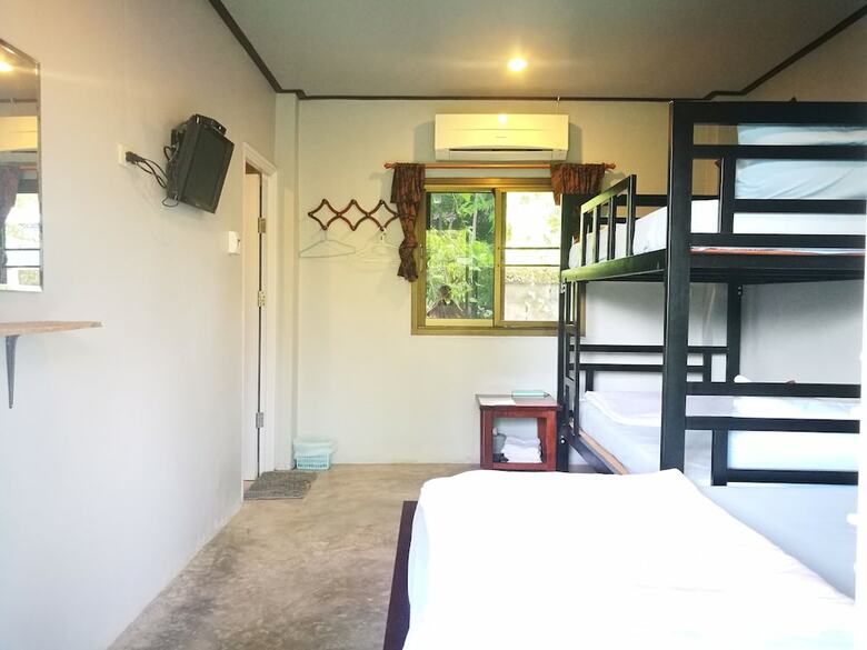 Hotel Kru Guesthouse