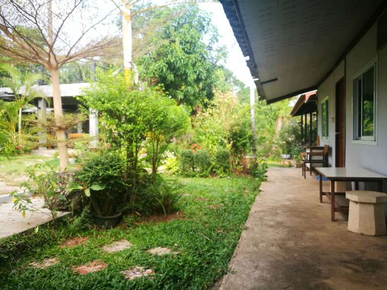 Hotel Kru Guesthouse