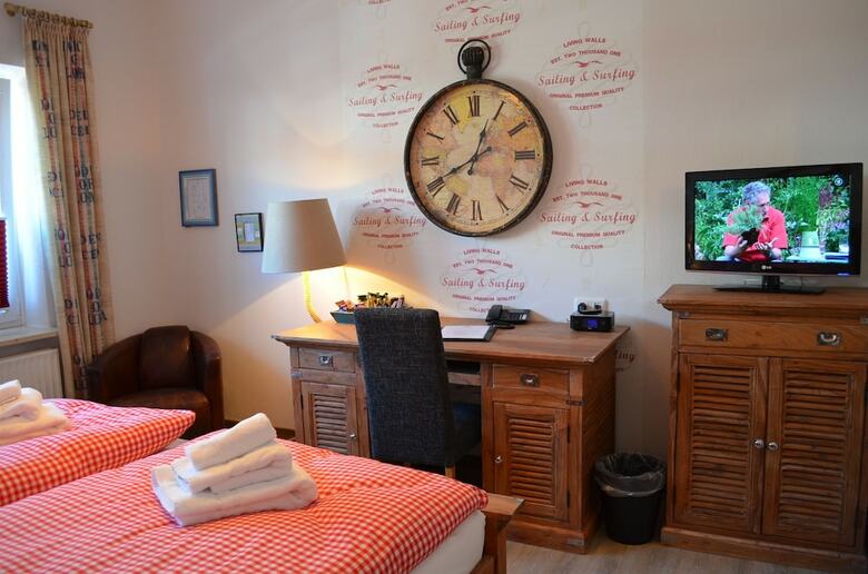 Bernstein Hotel Bootshaus