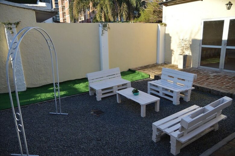 Hostal Macaria Hostel
