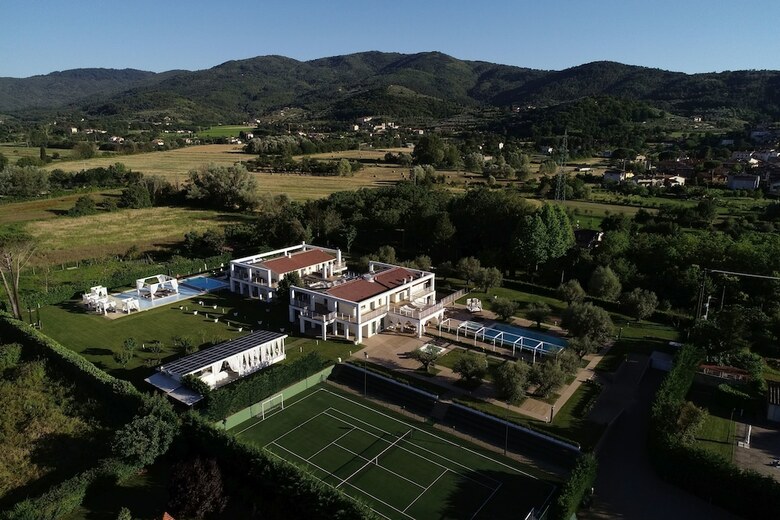Iconic Resort & Spa