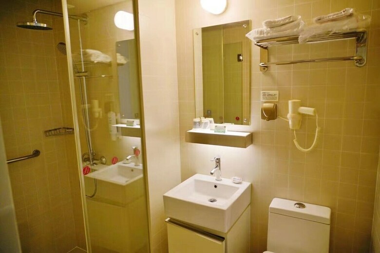 Hotel Jinjiang Inn Select Shanghai Expo Dezhou Road