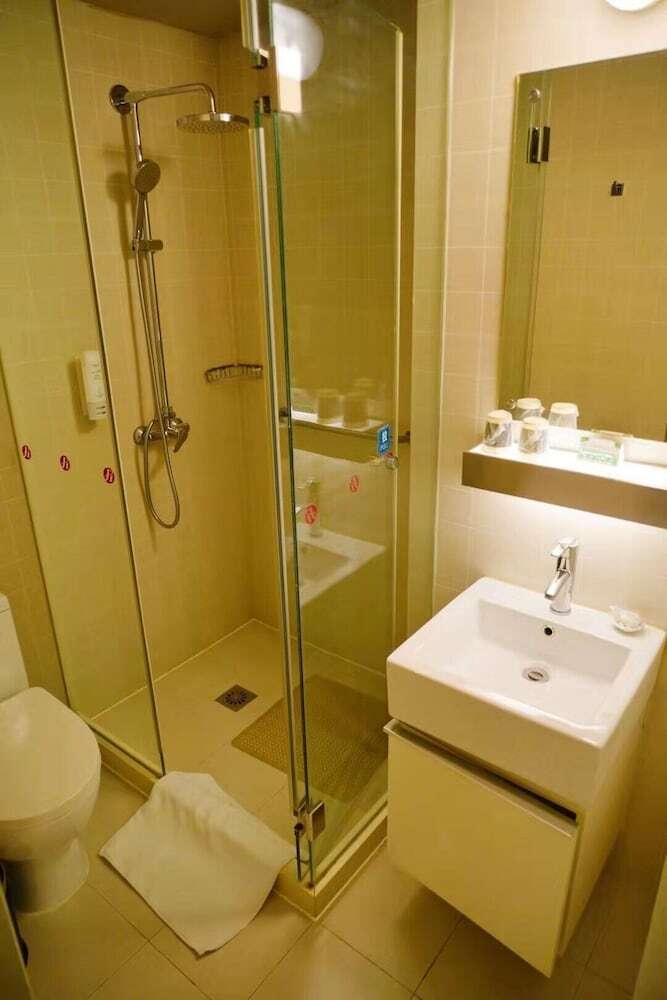 Hotel Jinjiang Inn Select Shanghai Expo Dezhou Road