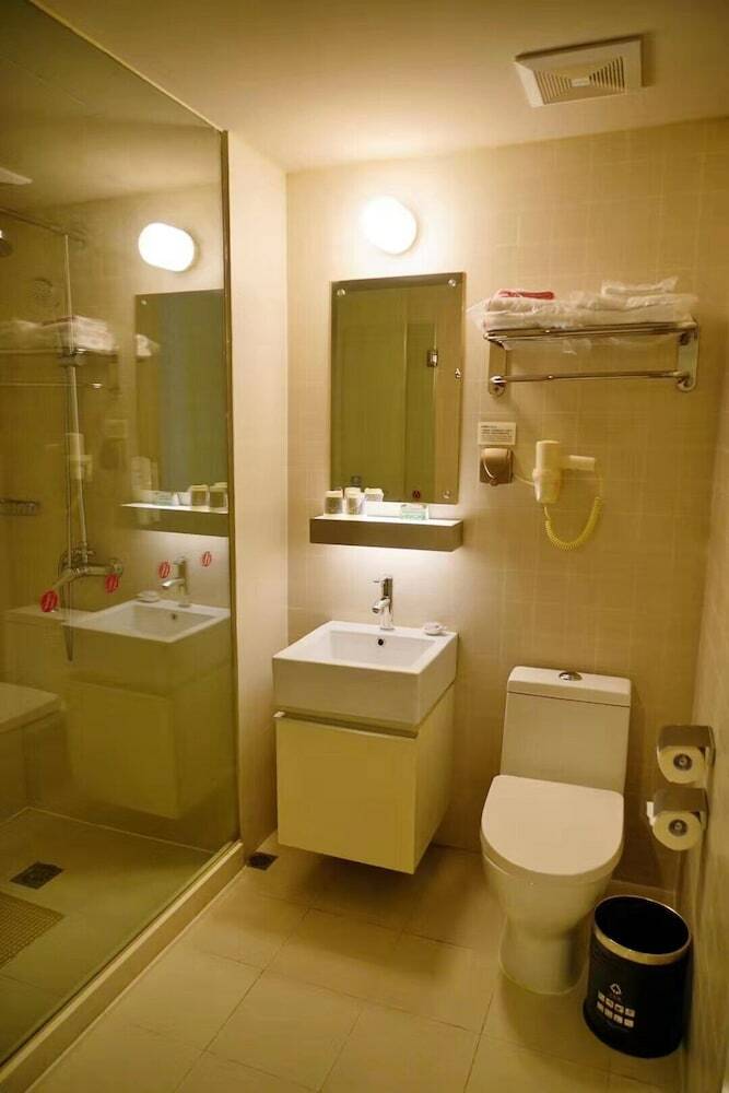 Hotel Jinjiang Inn Select Shanghai Expo Dezhou Road