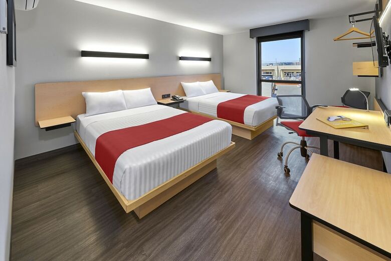 Hotel City Express Tijuana Otay