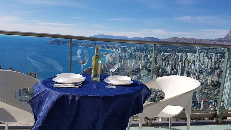Apartamentos Benidorm Sky (Torre Lugano)