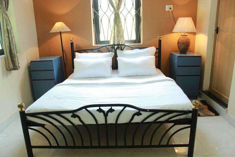 Hotel Oyo 9358 Home Designer 1bhk Candolim