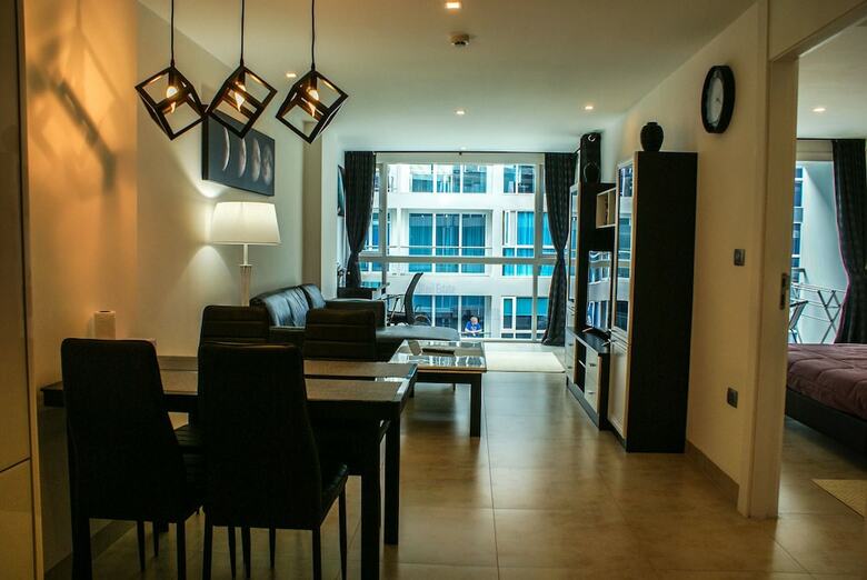 Centara Avenue Residence By Towers