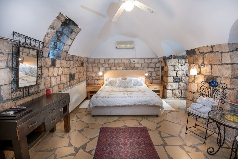 Hotel Pina Barosh Bnb