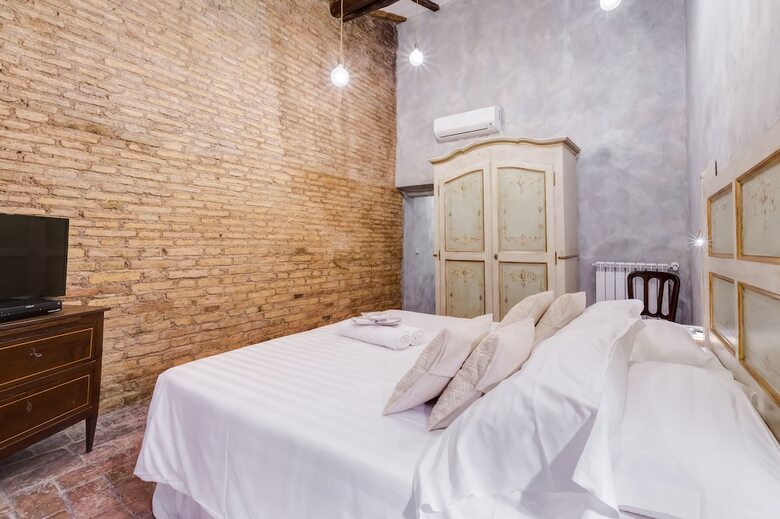 Apartamento Colonna Suite - Spanish Steps Suite & Spa