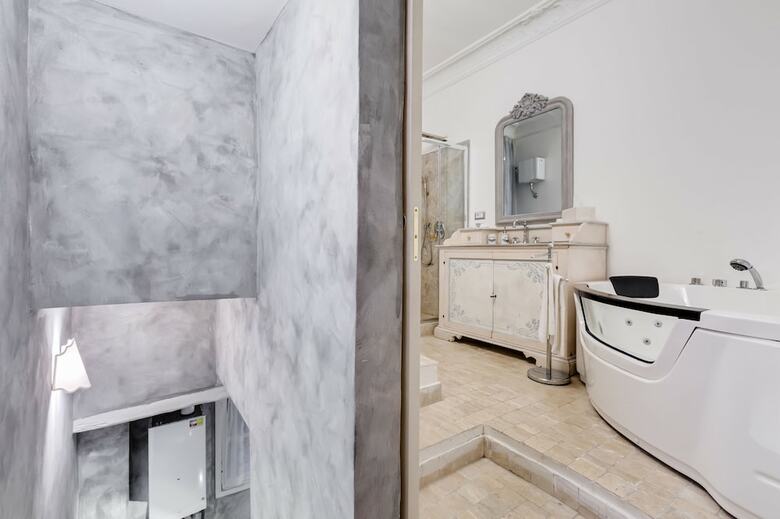 Apartamento Colonna Suite - Spanish Steps Suite & Spa