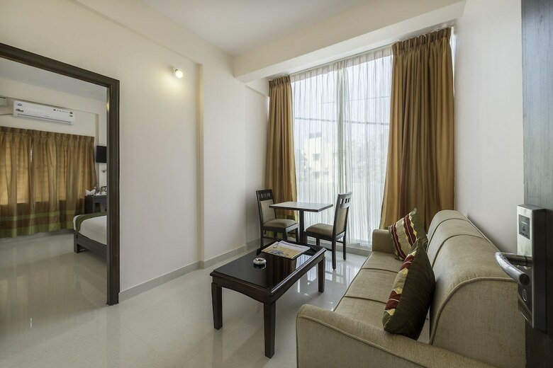 Hotel Premium Hoppers Stop