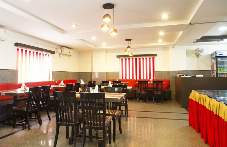 Hotel Oyo 4937 Near Dlf