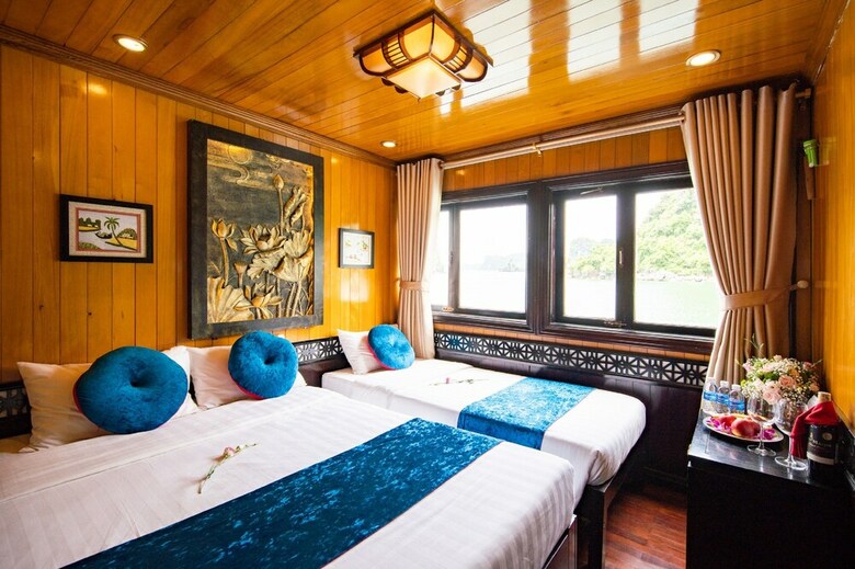 Swan Cruises Halong