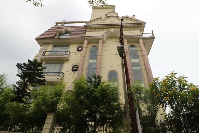 Oyo 4798 Hotel Periwal Premium
