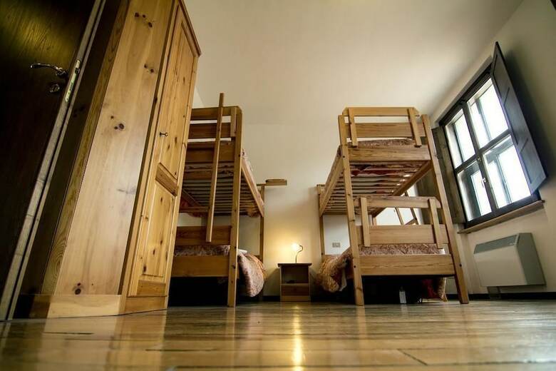 Hostal Chalet Il Camoscio
