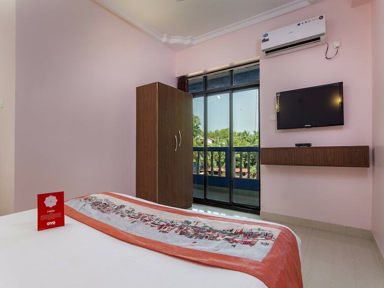 Oyo 3385 Hotel Baga Bay