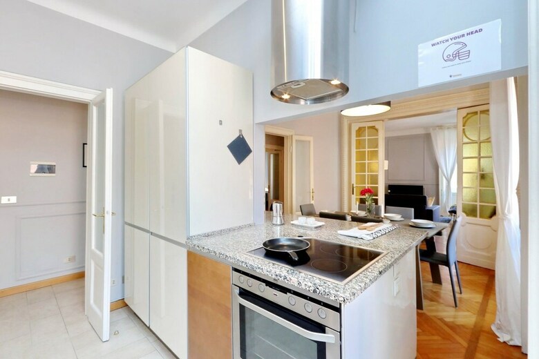 Apartamento Altido Austere Elegance