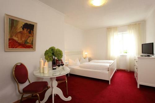 Hostal Hotel Zum Stemplinger Hansl
