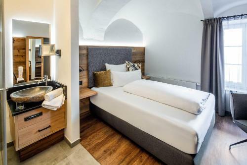 Hostal Hotel Zum Stemplinger Hansl