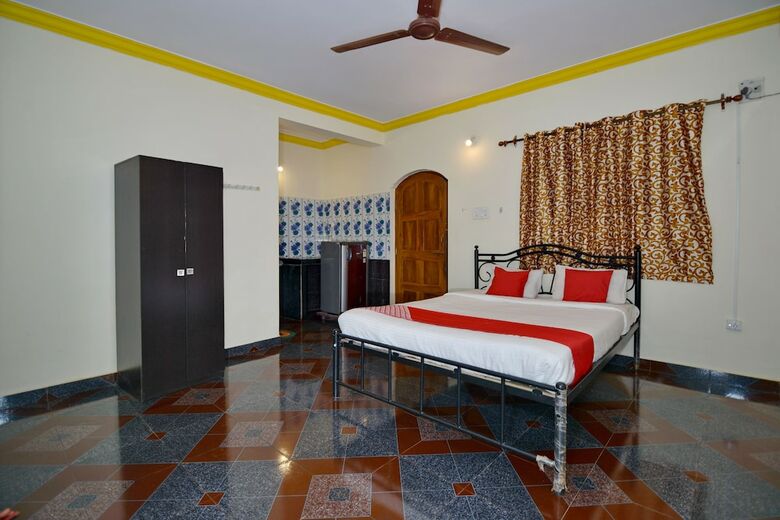 Hotel Oyo 9604 Anna Guest House
