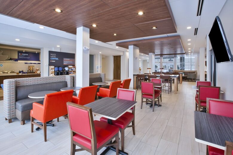 Hotel Holiday Inn Express Auburn Hills South