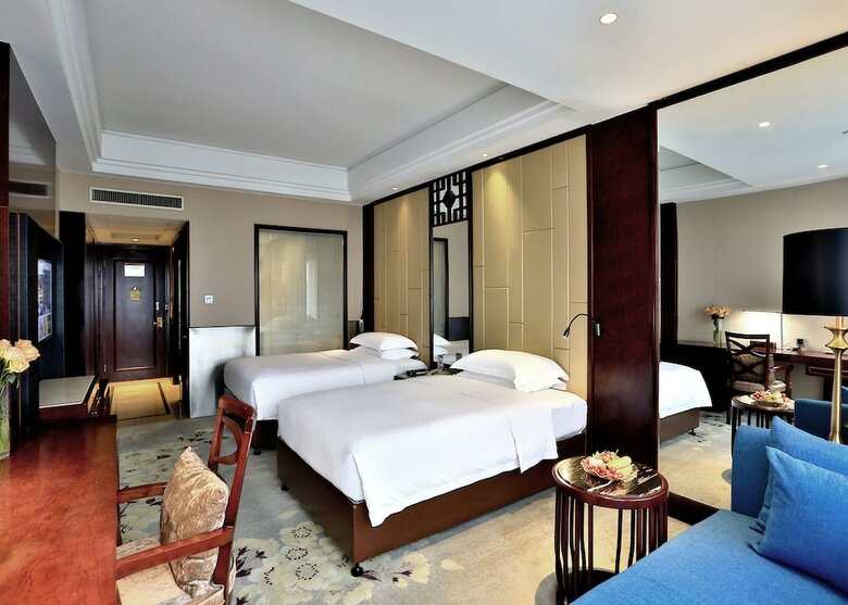 Hengna International Hotel