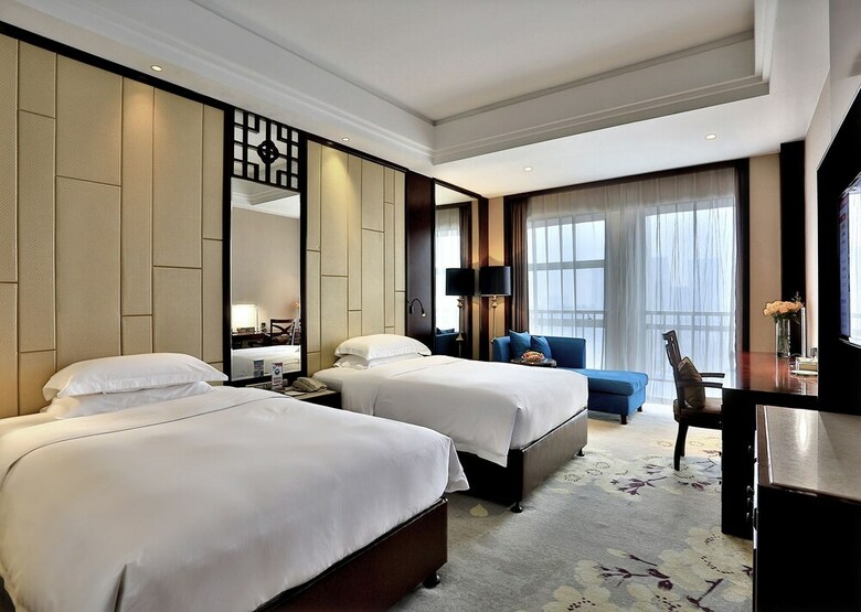 Hengna International Hotel