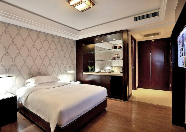 Hengna International Hotel
