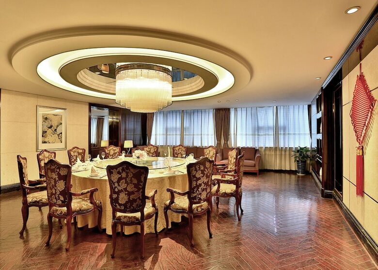 Hengna International Hotel