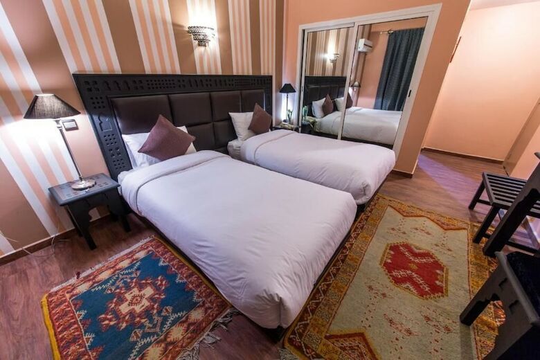 Hotel Akouas
