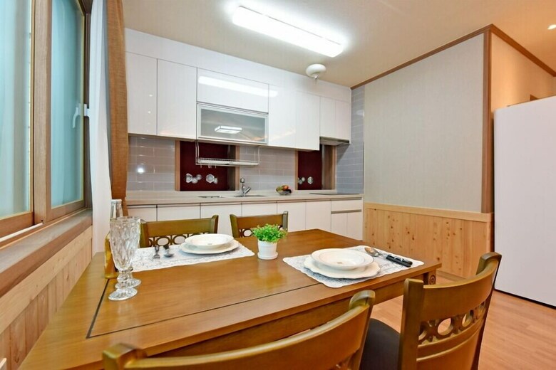 Pension Erefarm Hostel