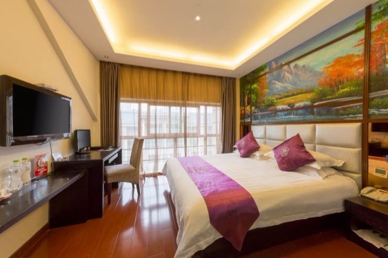 Rong Le Business Hotel