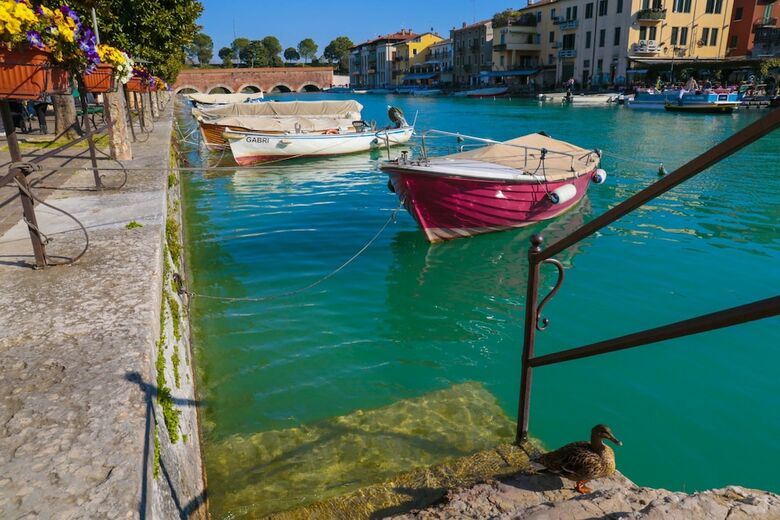 Le Finestre Sul Borgo B&B