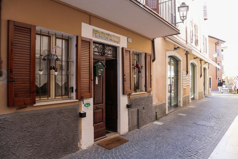 Le Finestre Sul Borgo B&B